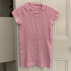 Lululemon Swiftly Tech Shirt